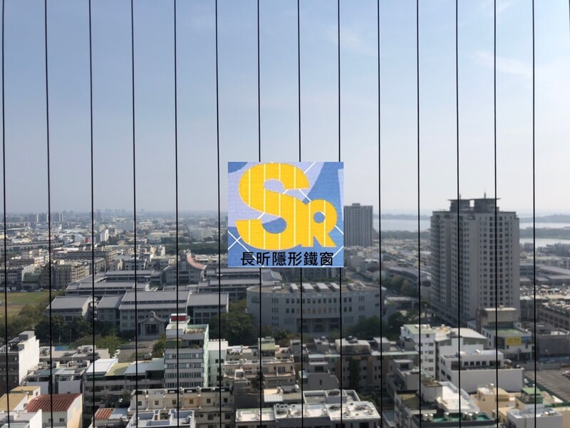隱形鐵窗 兒童防護窗 兒童防墜窗 防盜窗 防鴿網 防寵物 陽台防護 大樓防護  高雄隱形鐵窗 隱形鐵窗推薦 隱形鐵窗達人 隱形折紗 長昕隱形鐵窗 台南隱形鐵窗 屏東隱形鐵窗 隱形鐵窗工廠直營 隱形鐵窗批發  台北隱形鐵窗 台中隱形鐵窗 鋼絲窗 鋼索窗 防墜窗 安全防護網 傳統鐵窗 鐵窗 不鏽鋼門窗