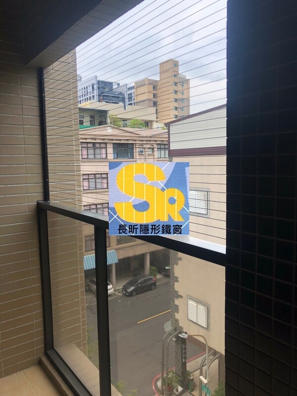 隱形鐵窗 兒童防護窗 兒童防墜窗 防盜窗 防鴿網 防寵物 陽台防護 大樓防護  高雄隱形鐵窗 隱形鐵窗推薦 隱形鐵窗達人 隱形折紗 長昕隱形鐵窗 台南隱形鐵窗 屏東隱形鐵窗 隱形鐵窗工廠直營 隱形鐵窗批發  台北隱形鐵窗 台中隱形鐵窗 鋼絲窗 鋼索窗 防墜窗 安全防護網 傳統鐵窗 鐵窗 不鏽鋼門窗