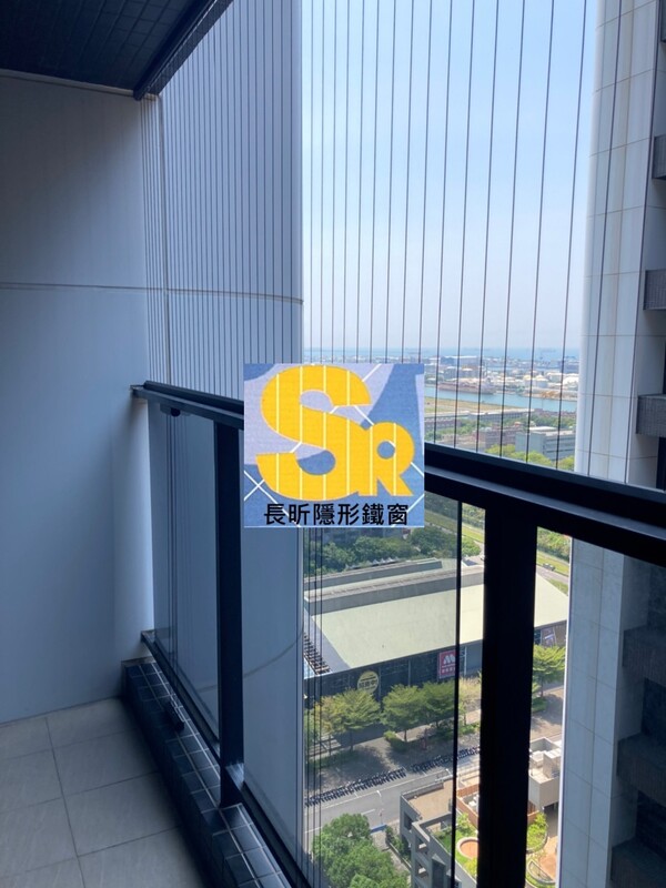 隱形鐵窗 兒童防護窗 兒童防墜窗 防盜窗 防鴿網 防寵物 陽台防護 大樓防護  高雄隱形鐵窗 隱形鐵窗推薦 隱形鐵窗達人 隱形折紗 長昕隱形鐵窗 台南隱形鐵窗 屏東隱形鐵窗 隱形鐵窗工廠直營 隱形鐵窗批發  台北隱形鐵窗 台中隱形鐵窗 鋼絲窗 鋼索窗 防墜窗 安全防護網 傳統鐵窗 鐵窗 不鏽鋼門窗
