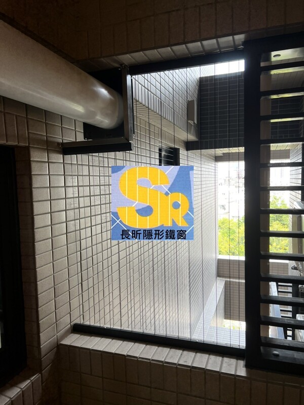 隱形鐵窗 兒童防護窗 兒童防墜窗 防盜窗 防鴿網 防寵物 陽台防護 大樓防護  高雄隱形鐵窗 隱形鐵窗推薦 隱形鐵窗達人 隱形折紗 長昕隱形鐵窗 台南隱形鐵窗 屏東隱形鐵窗 隱形鐵窗工廠直營 隱形鐵窗批發  台北隱形鐵窗 台中隱形鐵窗 鋼絲窗 鋼索窗 防墜窗 安全防護網 傳統鐵窗 鐵窗 不鏽鋼門窗