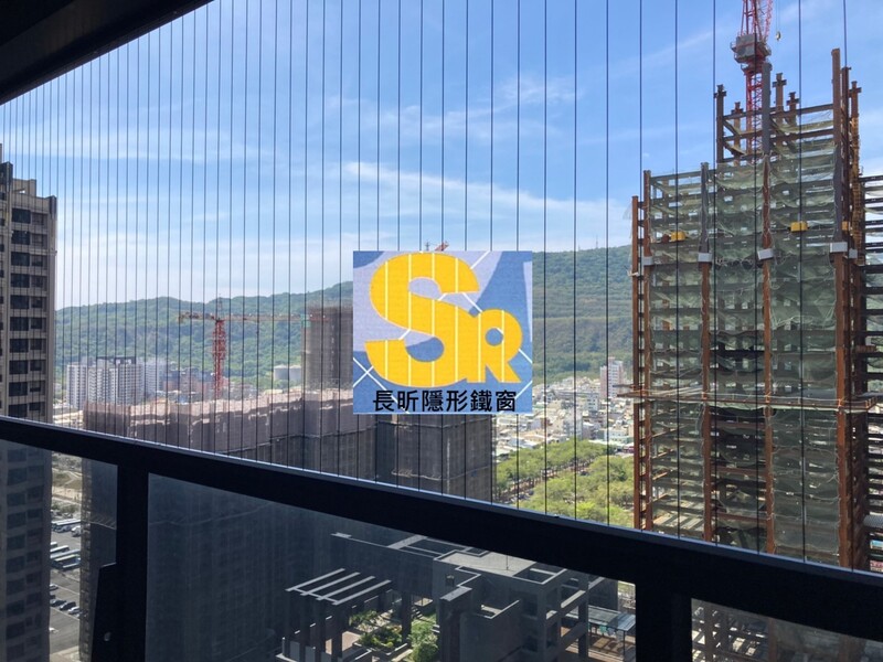 隱形鐵窗 兒童防護窗 兒童防墜窗 防盜窗 防鴿網 防寵物 陽台防護 大樓防護  高雄隱形鐵窗 隱形鐵窗推薦 隱形鐵窗達人 隱形折紗 長昕隱形鐵窗 台南隱形鐵窗 屏東隱形鐵窗 隱形鐵窗工廠直營 隱形鐵窗批發  台北隱形鐵窗 台中隱形鐵窗 鋼絲窗 鋼索窗 防墜窗 安全防護網 傳統鐵窗 鐵窗 不鏽鋼門窗