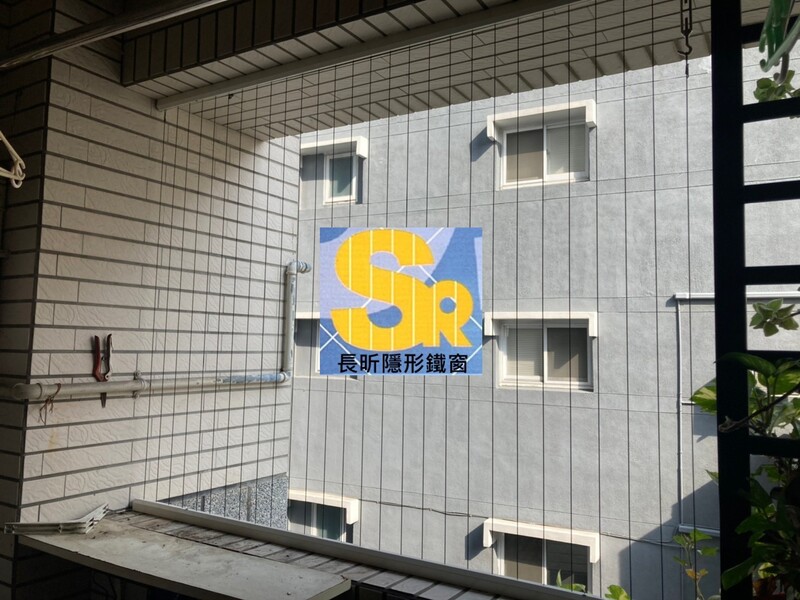 隱形鐵窗 兒童防護窗 兒童防墜窗 防盜窗 防鴿網 防寵物 陽台防護 大樓防護  高雄隱形鐵窗 隱形鐵窗推薦 隱形鐵窗達人 隱形折紗 長昕隱形鐵窗 台南隱形鐵窗 屏東隱形鐵窗 隱形鐵窗工廠直營 隱形鐵窗批發  台北隱形鐵窗 台中隱形鐵窗 鋼絲窗 鋼索窗 防墜窗 安全防護網 傳統鐵窗 鐵窗 不鏽鋼門窗