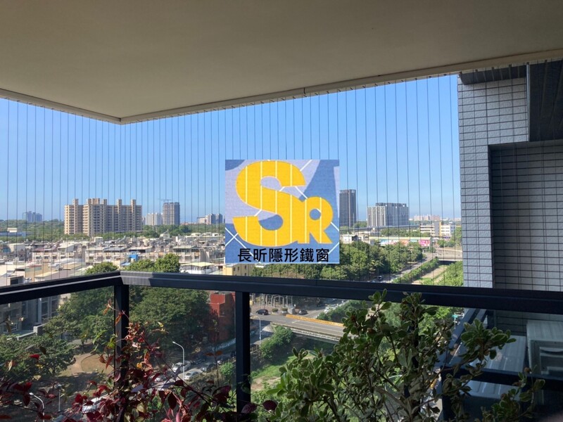 隱形鐵窗 兒童防護窗 兒童防墜窗 防盜窗 防鴿網 防寵物 陽台防護 大樓防護  高雄隱形鐵窗 隱形鐵窗推薦 隱形鐵窗達人 隱形折紗 長昕隱形鐵窗 台南隱形鐵窗 屏東隱形鐵窗 隱形鐵窗工廠直營 隱形鐵窗批發  台北隱形鐵窗 台中隱形鐵窗 鋼絲窗 鋼索窗 防墜窗 安全防護網 傳統鐵窗 鐵窗 不鏽鋼門窗