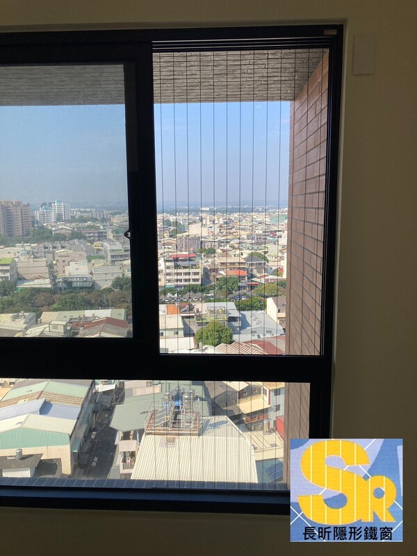 隱形鐵窗 兒童防護窗 兒童防墜窗 防盜窗 防鴿網 防寵物 陽台防護 大樓防護  高雄隱形鐵窗 隱形鐵窗推薦 隱形鐵窗達人 隱形折紗 長昕隱形鐵窗 台南隱形鐵窗 屏東隱形鐵窗 隱形鐵窗工廠直營 隱形鐵窗批發  台北隱形鐵窗 台中隱形鐵窗 鋼絲窗 鋼索窗 防墜窗 安全防護網 傳統鐵窗 鐵窗 不鏽鋼門窗
