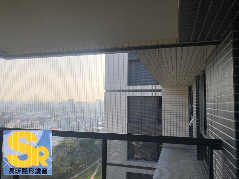 隱形鐵窗 兒童防護窗 兒童防墜窗 防盜窗 防鴿網 防寵物 陽台防護 大樓防護  高雄隱形鐵窗 隱形鐵窗推薦 隱形鐵窗達人 隱形折紗 長昕隱形鐵窗 台南隱形鐵窗 屏東隱形鐵窗 隱形鐵窗工廠直營 隱形鐵窗批發  台北隱形鐵窗 台中隱形鐵窗 鋼絲窗 鋼索窗 防墜窗 安全防護網 傳統鐵窗 鐵窗 不鏽鋼門窗