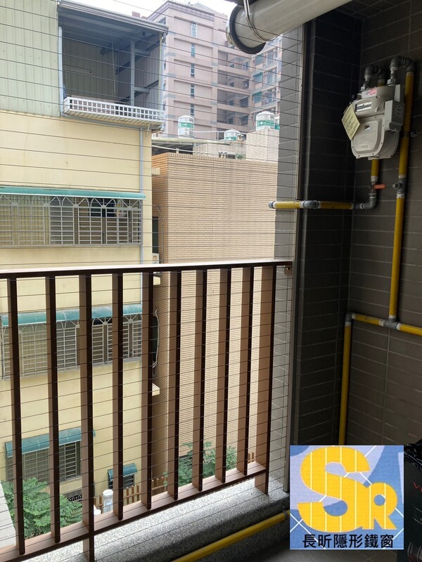 隱形鐵窗 兒童防護窗 兒童防墜窗 防盜窗 防鴿網 防寵物 陽台防護 大樓防護  高雄隱形鐵窗 隱形鐵窗推薦 隱形鐵窗達人 隱形折紗 長昕隱形鐵窗 台南隱形鐵窗 屏東隱形鐵窗 隱形鐵窗工廠直營 隱形鐵窗批發  台北隱形鐵窗 台中隱形鐵窗 鋼絲窗 鋼索窗 防墜窗 安全防護網 傳統鐵窗 鐵窗 不鏽鋼門窗