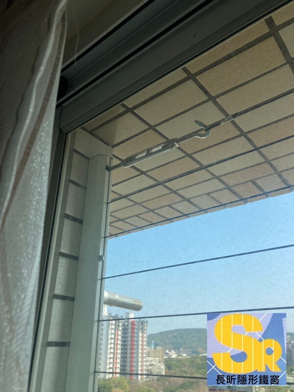 隱形鐵窗 兒童防護窗 兒童防墜窗 防盜窗 防鴿網 防寵物 陽台防護 大樓防護  高雄隱形鐵窗 隱形鐵窗推薦 隱形鐵窗達人 隱形折紗 長昕隱形鐵窗 台南隱形鐵窗 屏東隱形鐵窗 隱形鐵窗工廠直營 隱形鐵窗批發  台北隱形鐵窗 台中隱形鐵窗 鋼絲窗 鋼索窗 防墜窗 安全防護網 傳統鐵窗 鐵窗 不鏽鋼門窗
