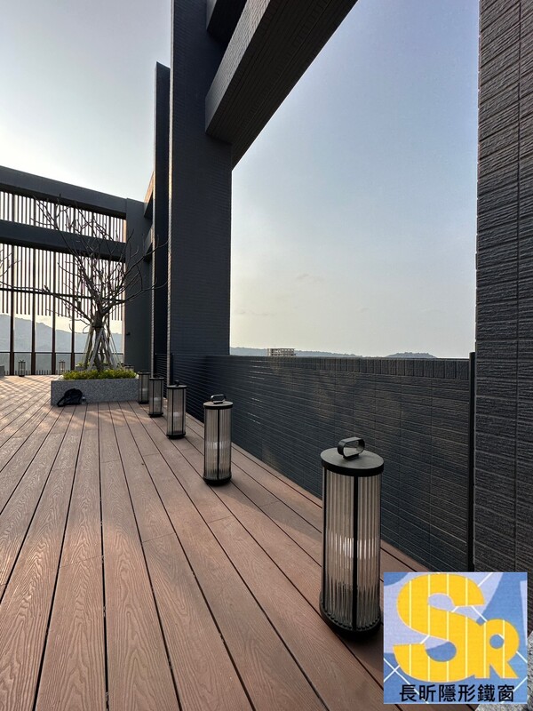 隱形鐵窗 兒童防護窗 兒童防墜窗 防盜窗 防鴿網 防寵物 陽台防護 大樓防護  高雄隱形鐵窗 隱形鐵窗推薦 隱形鐵窗達人 隱形折紗 長昕隱形鐵窗 台南隱形鐵窗 屏東隱形鐵窗 隱形鐵窗工廠直營 隱形鐵窗批發  台北隱形鐵窗 台中隱形鐵窗 鋼絲窗 鋼索窗 防墜窗 安全防護網 傳統鐵窗 鐵窗 不鏽鋼門窗