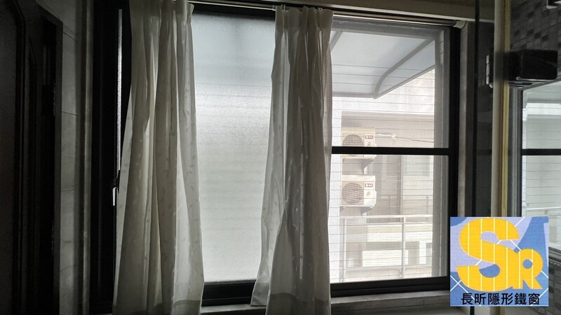 隱形鐵窗 兒童防護窗 兒童防墜窗 防盜窗 防鴿網 防寵物 陽台防護 大樓防護  高雄隱形鐵窗 隱形鐵窗推薦 隱形鐵窗達人 隱形折紗 長昕隱形鐵窗 台南隱形鐵窗 屏東隱形鐵窗 隱形鐵窗工廠直營 隱形鐵窗批發  台北隱形鐵窗 台中隱形鐵窗 鋼絲窗 鋼索窗 防墜窗 安全防護網 傳統鐵窗 鐵窗 不鏽鋼門窗