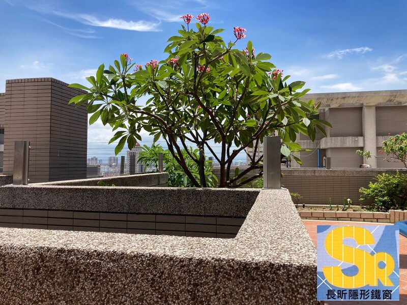 隱形鐵窗 兒童防護窗 兒童防墜窗 防盜窗 防鴿網 防寵物 陽台防護 大樓防護  高雄隱形鐵窗 隱形鐵窗推薦 隱形鐵窗達人 隱形折紗 長昕隱形鐵窗 台南隱形鐵窗 屏東隱形鐵窗 隱形鐵窗工廠直營 隱形鐵窗批發  台北隱形鐵窗 台中隱形鐵窗 鋼絲窗 鋼索窗 防墜窗 安全防護網 傳統鐵窗 鐵窗 不鏽鋼門窗