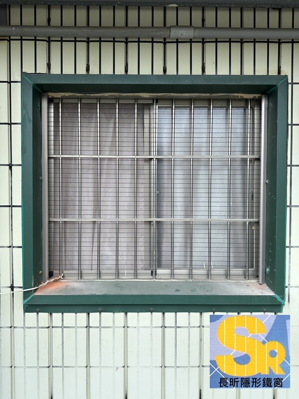 隱形鐵窗 兒童防護窗 兒童防墜窗 防盜窗 防鴿網 防寵物 陽台防護 大樓防護  高雄隱形鐵窗 隱形鐵窗推薦 隱形鐵窗達人 隱形折紗 長昕隱形鐵窗 台南隱形鐵窗 屏東隱形鐵窗 隱形鐵窗工廠直營 隱形鐵窗批發  台北隱形鐵窗 台中隱形鐵窗 鋼絲窗 鋼索窗 防墜窗 安全防護網 傳統鐵窗 鐵窗 不鏽鋼門窗