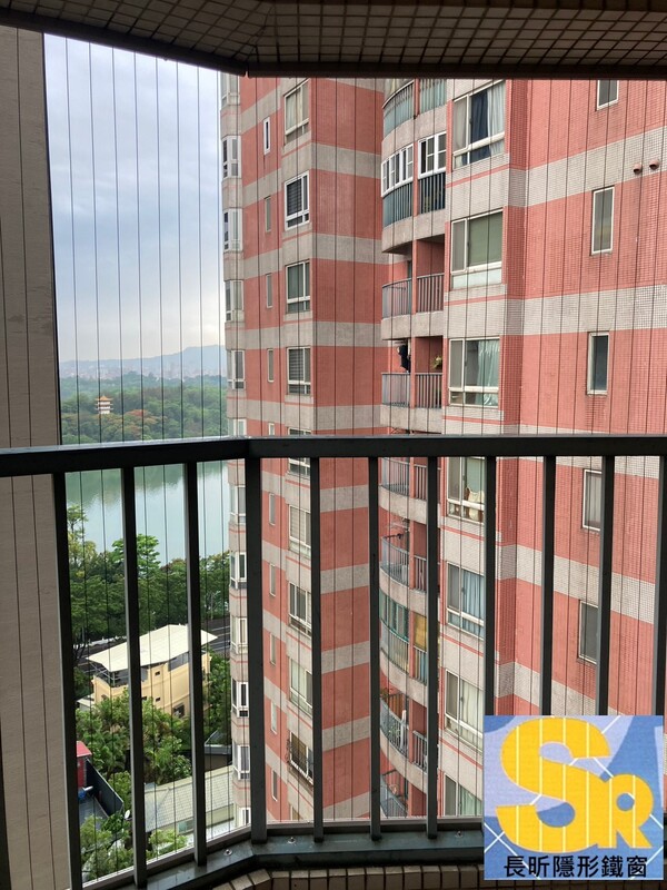 隱形鐵窗 兒童防護窗 兒童防墜窗 防盜窗 防鴿網 防寵物 陽台防護 大樓防護  高雄隱形鐵窗 隱形鐵窗推薦 隱形鐵窗達人 隱形折紗 長昕隱形鐵窗 台南隱形鐵窗 屏東隱形鐵窗 隱形鐵窗工廠直營 隱形鐵窗批發  台北隱形鐵窗 台中隱形鐵窗 鋼絲窗 鋼索窗 防墜窗 安全防護網 傳統鐵窗 鐵窗 不鏽鋼門窗