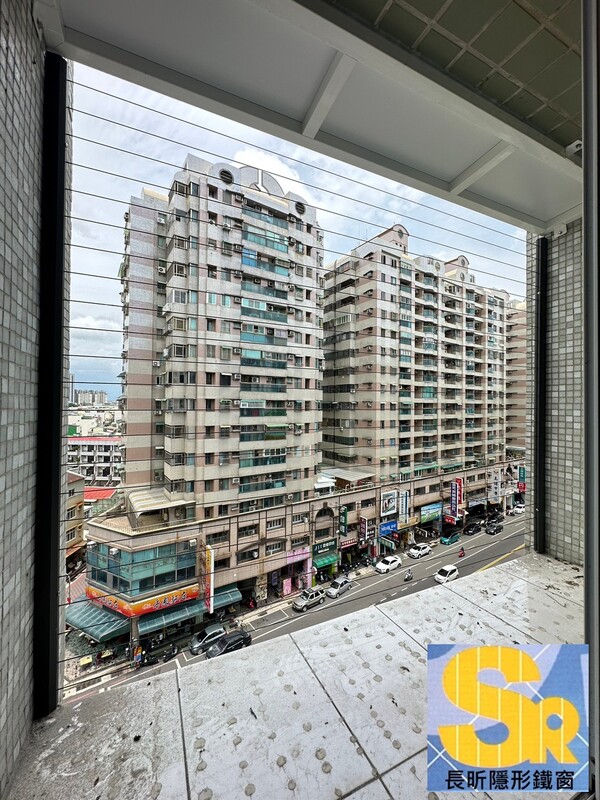 隱形鐵窗 兒童防護窗 兒童防墜窗 防盜窗 防鴿網 防寵物 陽台防護 大樓防護  高雄隱形鐵窗 隱形鐵窗推薦 隱形鐵窗達人 隱形折紗 長昕隱形鐵窗 台南隱形鐵窗 屏東隱形鐵窗 隱形鐵窗工廠直營 隱形鐵窗批發  台北隱形鐵窗 台中隱形鐵窗 鋼絲窗 鋼索窗 防墜窗 安全防護網 傳統鐵窗 鐵窗 不鏽鋼門窗