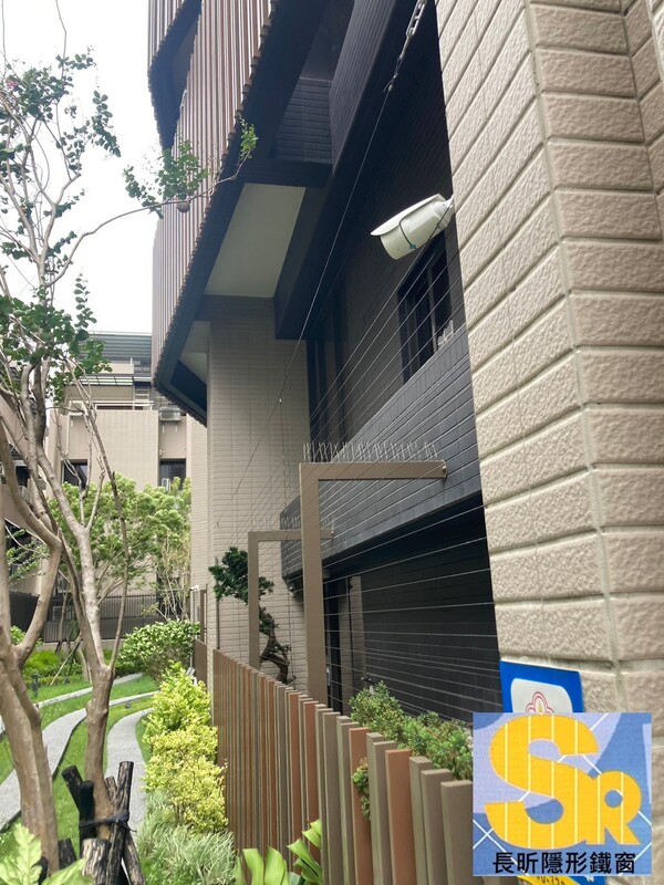 隱形鐵窗 兒童防護窗 兒童防墜窗 防盜窗 防鴿網 防寵物 陽台防護 大樓防護  高雄隱形鐵窗 隱形鐵窗推薦 隱形鐵窗達人 隱形折紗 長昕隱形鐵窗 台南隱形鐵窗 屏東隱形鐵窗 隱形鐵窗工廠直營 隱形鐵窗批發  台北隱形鐵窗 台中隱形鐵窗 鋼絲窗 鋼索窗 防墜窗 安全防護網 傳統鐵窗 鐵窗 不鏽鋼門窗