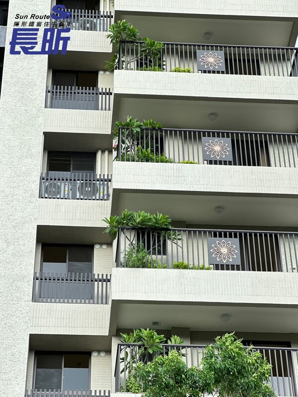 高雄隱形鐵窗 隱形鐵窗高雄 屏東隱形鐵窗 隱形鐵窗屏東 台南隱形鐵窗 隱形鐵窗台南 嘉義隱形鐵窗 隱形鐵窗嘉義 雲林隱形鐵窗 隱形鐵窗雲林 彰化隱形鐵窗 隱形鐵窗彰化 台中隱形鐵窗 隱形鐵窗台中 南投隱形鐵窗 隱形鐵窗南投 桃園隱形鐵窗 隱形鐵窗桃園 新竹隱形鐵窗 隱形鐵窗新竹 苗栗隱形鐵窗 隱形鐵窗苗栗 台北隱形鐵窗 隱形鐵窗台北 新北隱形鐵窗 隱形鐵窗新北 澎湖隱形鐵窗 隱形鐵窗澎湖 金門隱形鐵窗 隱形鐵窗金門 隱形鐵窗 兒童防護窗 兒童防墜窗 防盜窗 防鴿網 防寵物 陽台防護 大樓防護  隱形鐵窗推薦 隱形鐵窗達人 隱形折紗 長昕隱形鐵窗  隱形鐵窗工廠直營 隱形鐵窗批發  鋼絲窗 鋼索窗 防墜窗 安全防護網 傳統鐵窗 鐵窗 不鏽鋼門窗