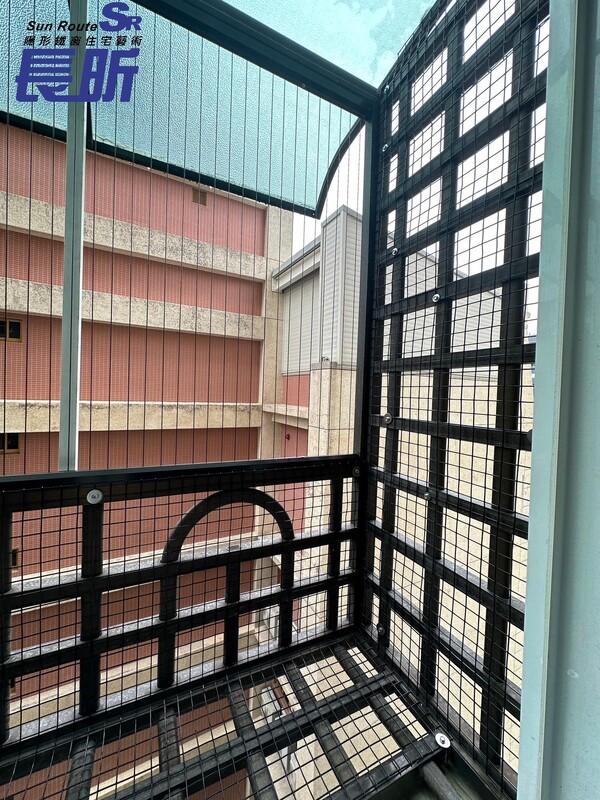 高雄隱形鐵窗 隱形鐵窗高雄 屏東隱形鐵窗 隱形鐵窗屏東 台南隱形鐵窗 隱形鐵窗台南 嘉義隱形鐵窗 隱形鐵窗嘉義 雲林隱形鐵窗 隱形鐵窗雲林 彰化隱形鐵窗 隱形鐵窗彰化 台中隱形鐵窗 隱形鐵窗台中 南投隱形鐵窗 隱形鐵窗南投 桃園隱形鐵窗 隱形鐵窗桃園 新竹隱形鐵窗 隱形鐵窗新竹 苗栗隱形鐵窗 隱形鐵窗苗栗 台北隱形鐵窗 隱形鐵窗台北 新北隱形鐵窗 隱形鐵窗新北 澎湖隱形鐵窗 隱形鐵窗澎湖 金門隱形鐵窗 隱形鐵窗金門 隱形鐵窗 兒童防護窗 兒童防墜窗 防盜窗 防鴿網 防寵物 陽台防護 大樓防護  隱形鐵窗推薦 隱形鐵窗達人 隱形折紗 長昕隱形鐵窗  隱形鐵窗工廠直營 隱形鐵窗批發  鋼絲窗 鋼索窗 防墜窗 安全防護網 傳統鐵窗 鐵窗 不鏽鋼門窗